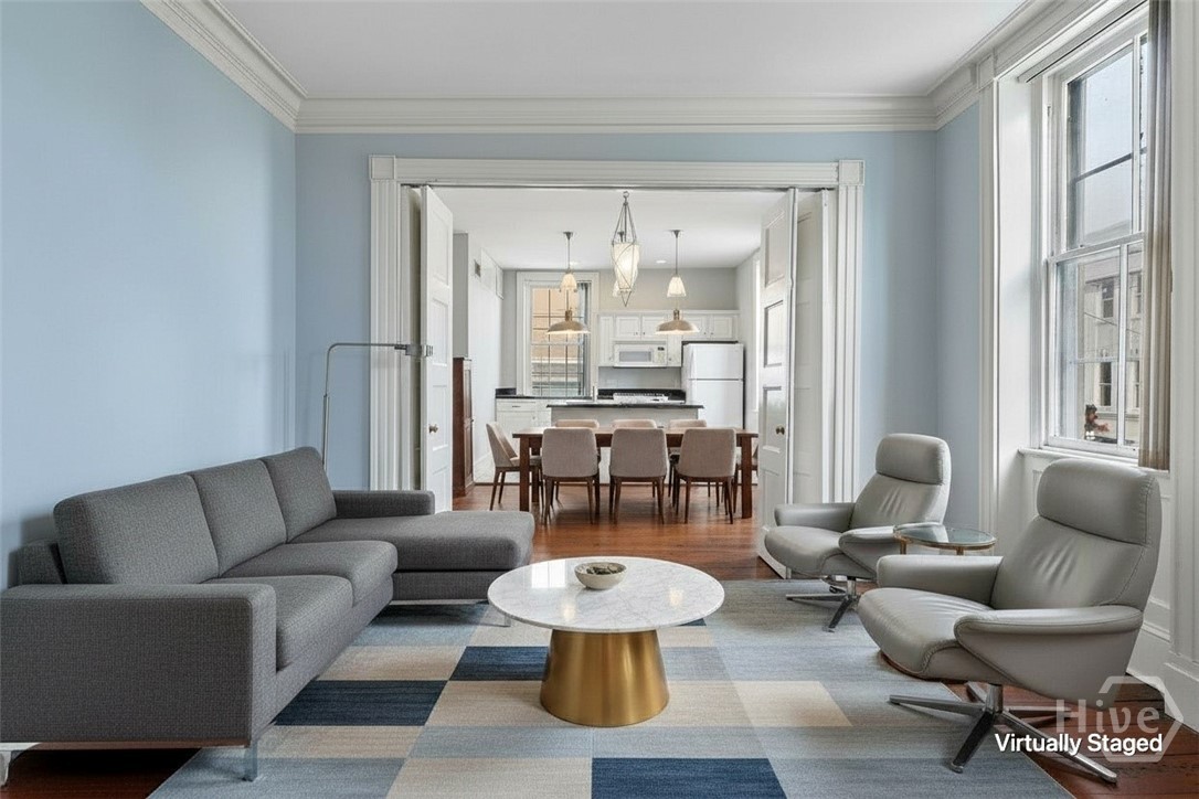 227 W Broughton Street 3
