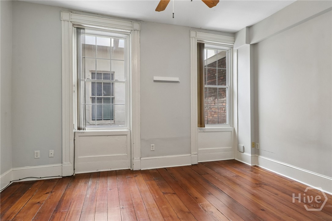 227 W Broughton Street 3