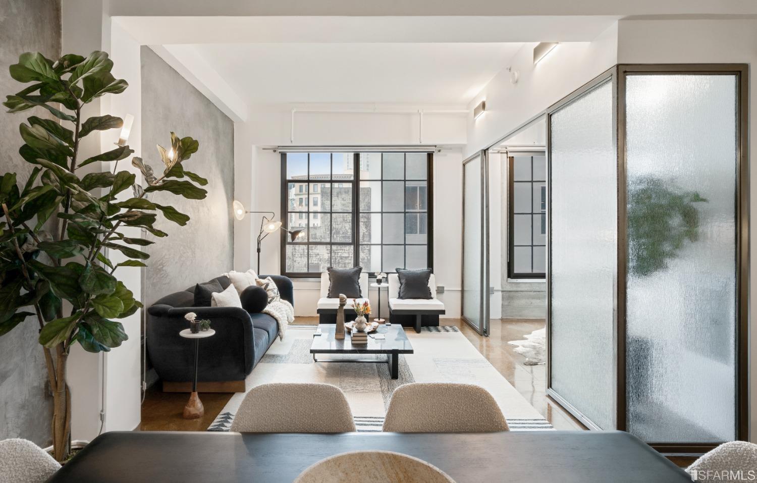 6 Mint Plaza Unit: 701A