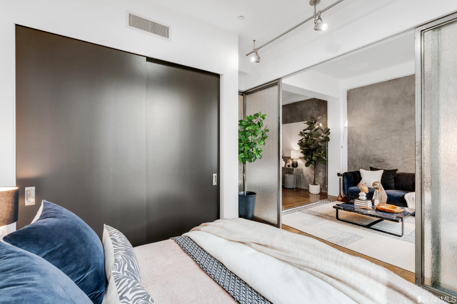 6 Mint Plaza Unit: 701A