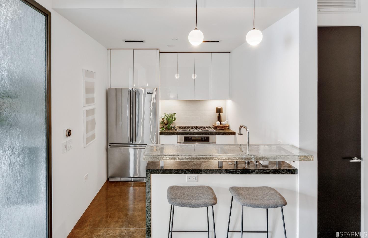 6 Mint Plaza Unit: 701A