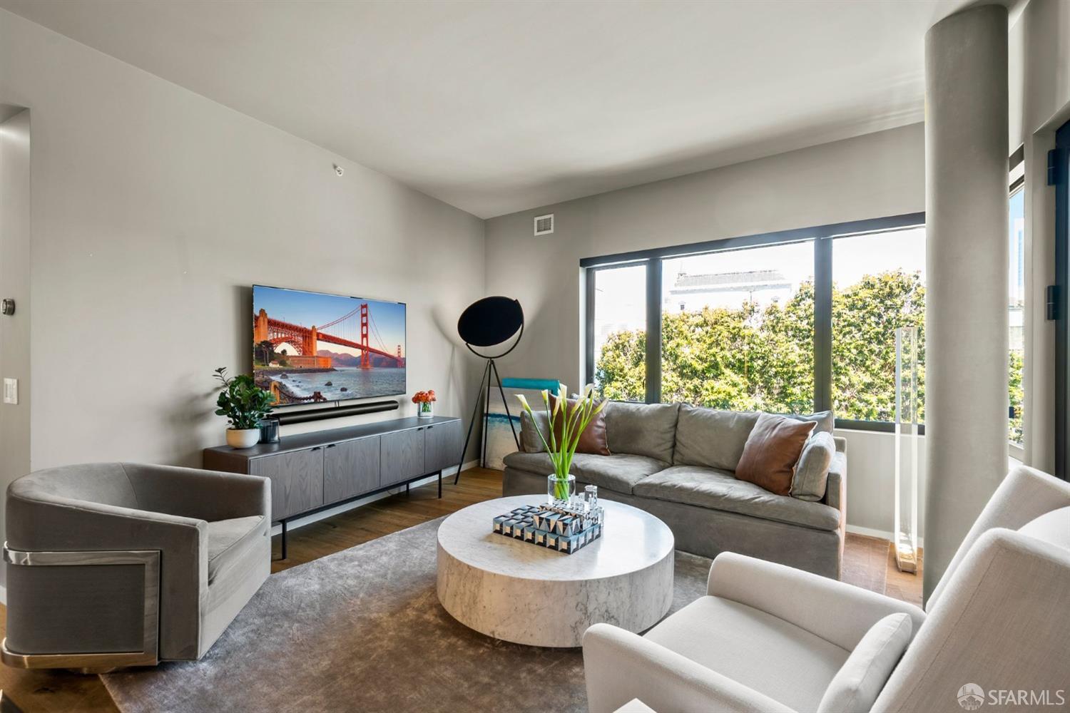 400 Grove Street Unit: 401