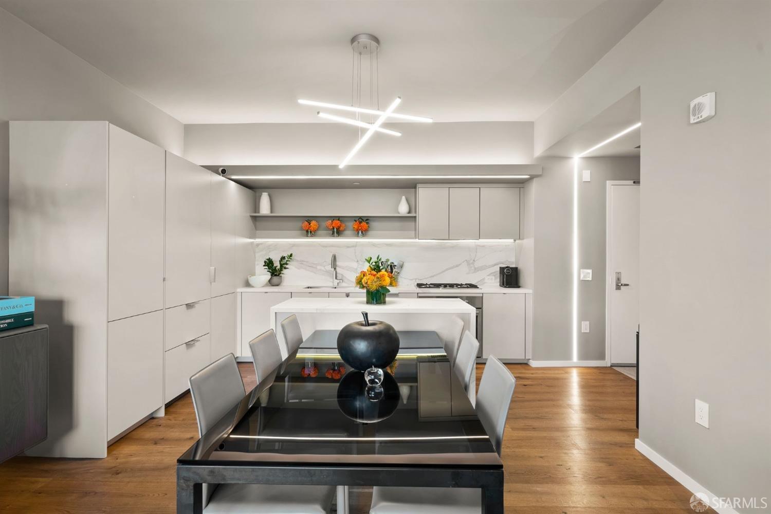 400 Grove Street Unit: 401