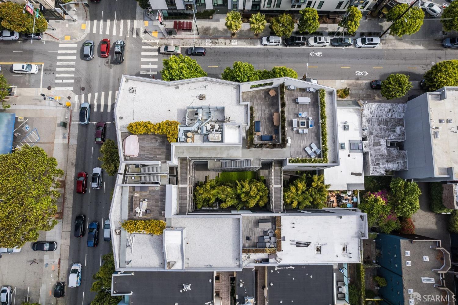 400 Grove Street Unit: 401