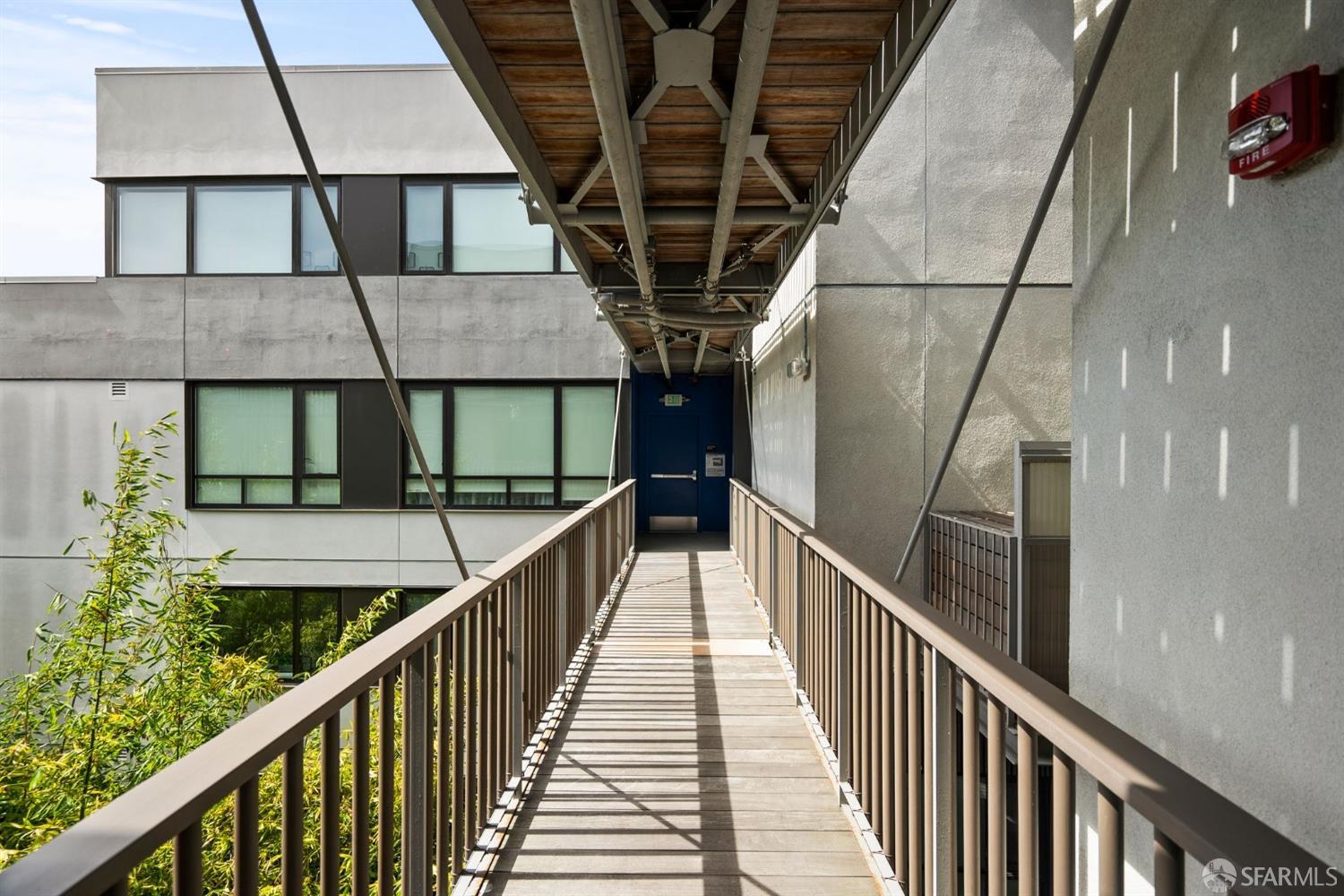 400 Grove Street Unit: 401