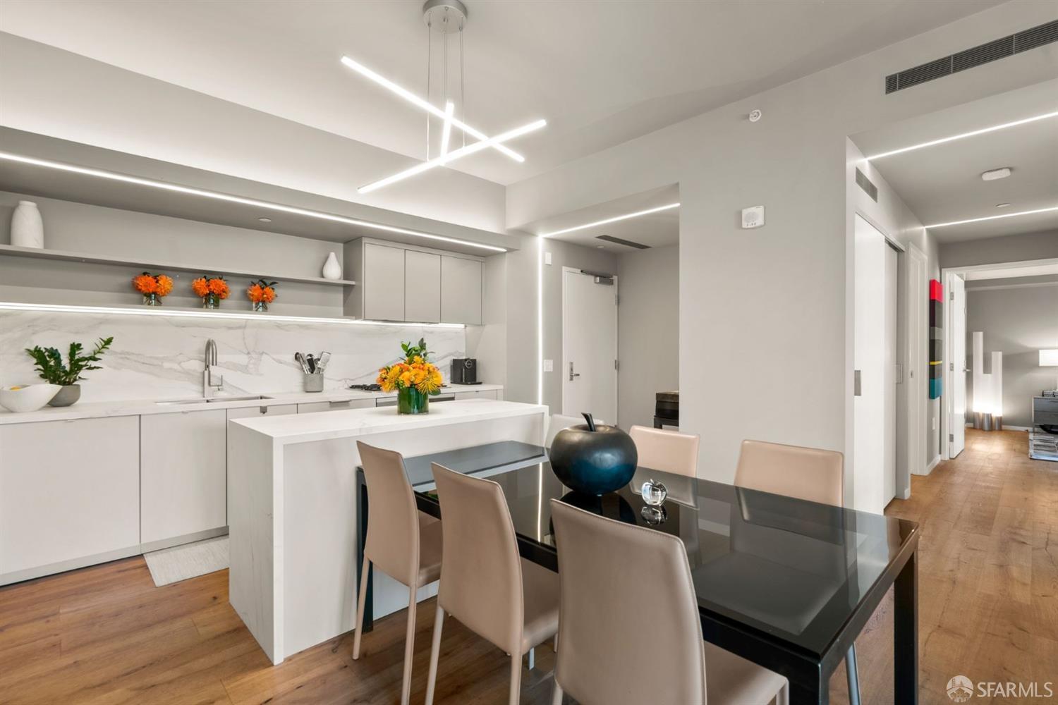 400 Grove Street Unit: 401