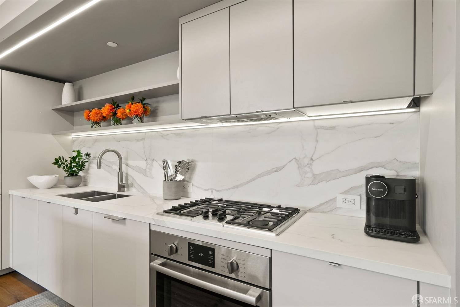 400 Grove Street Unit: 401