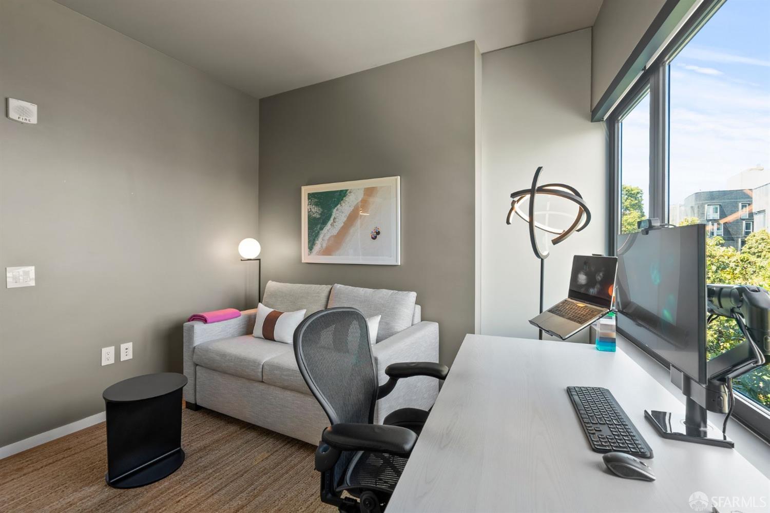 400 Grove Street Unit: 401