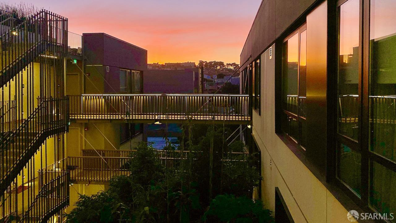 400 Grove Street Unit: 401