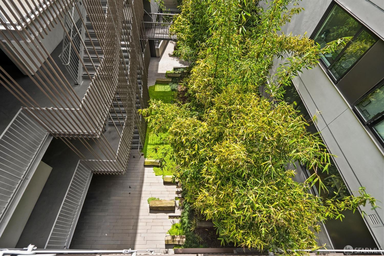 400 Grove Street Unit: 401