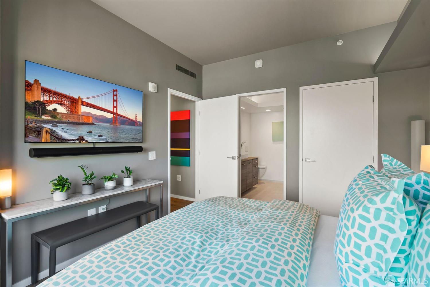 400 Grove Street Unit: 401