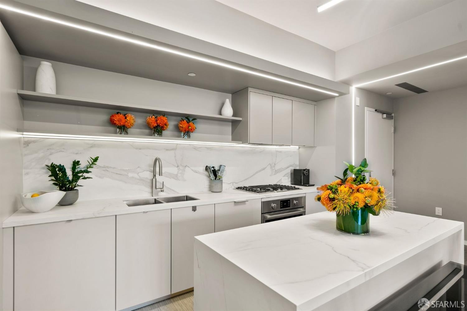 400 Grove Street Unit: 401