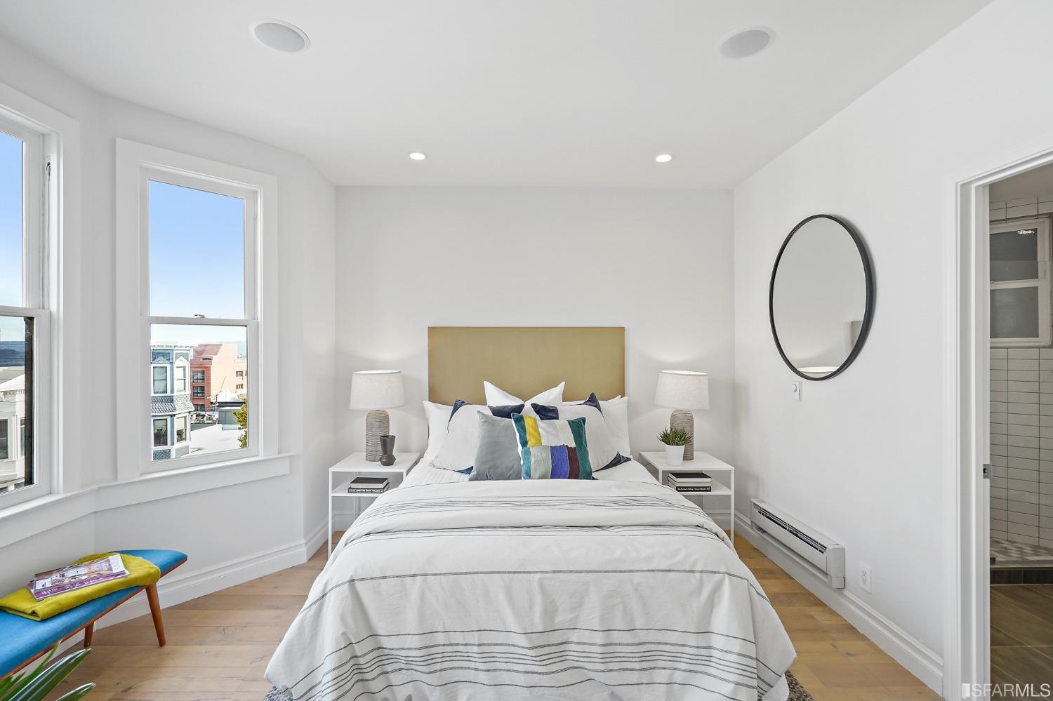 359 Vallejo Street Unit: 2