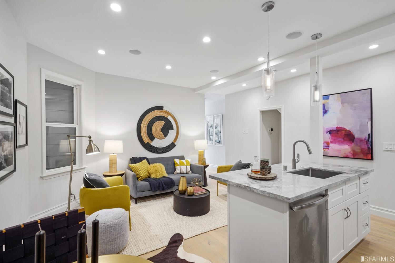 359 Vallejo Street Unit: 2