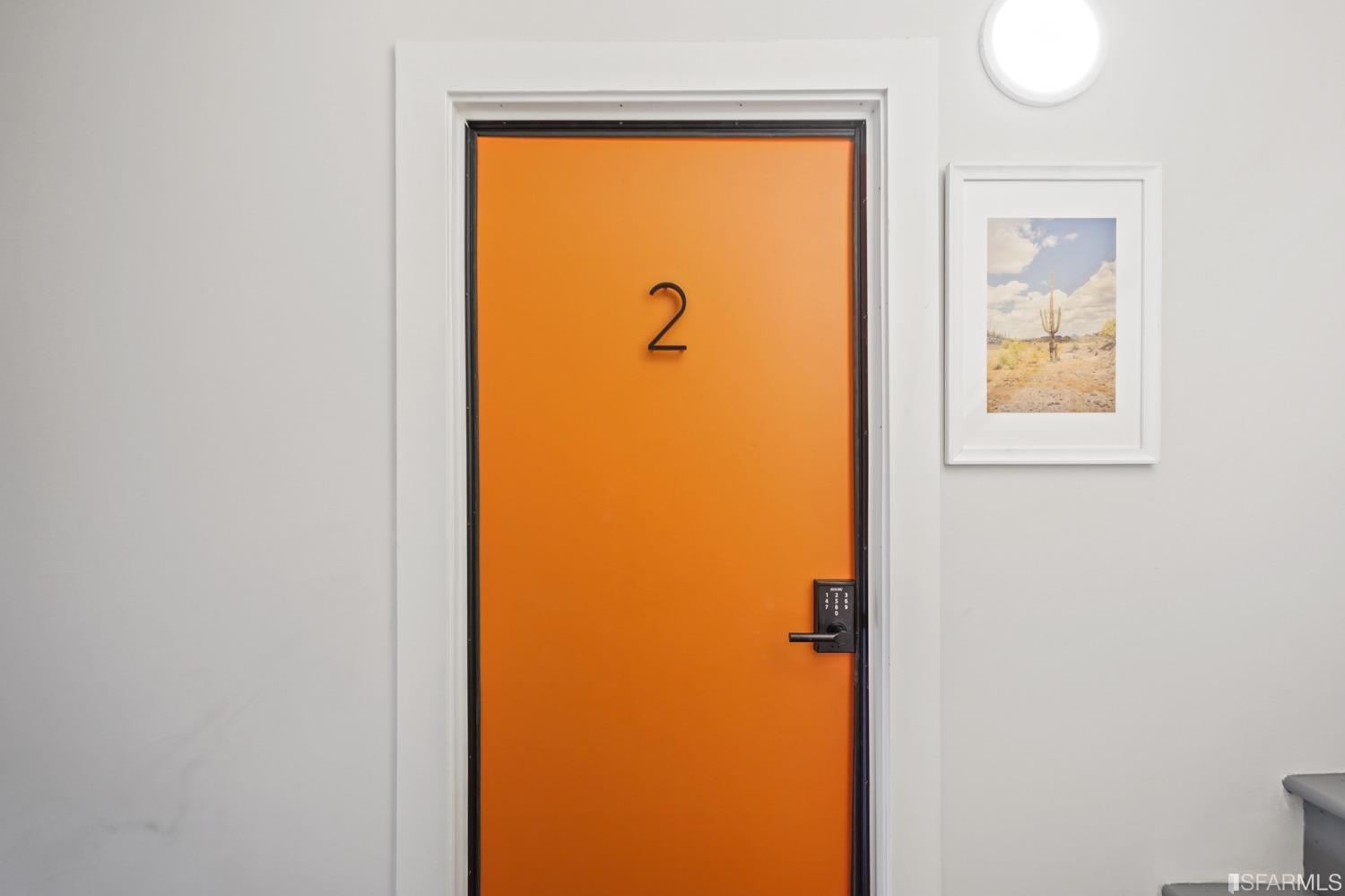 359 Vallejo Street Unit: 2