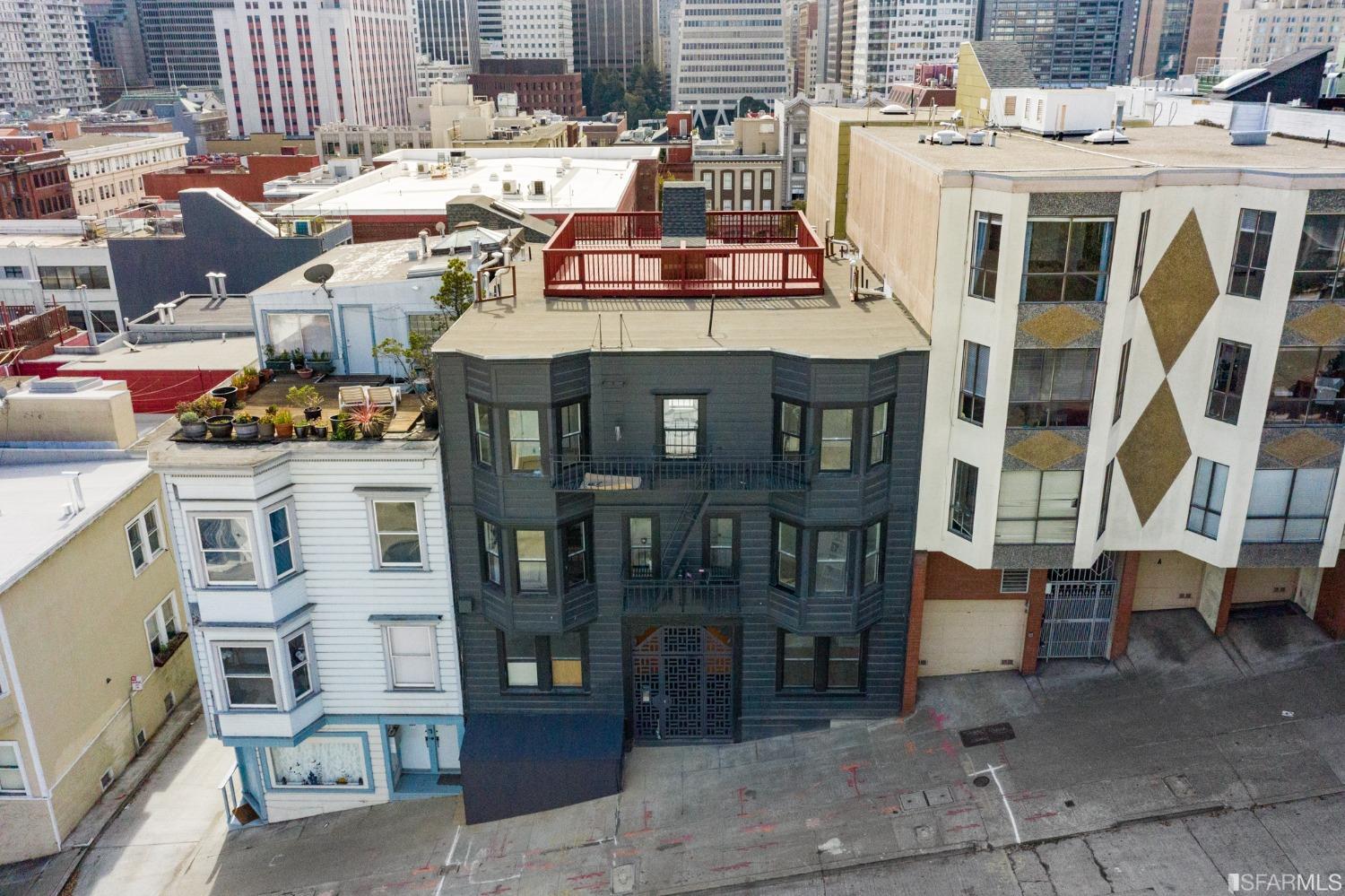 359 Vallejo Street Unit: 2