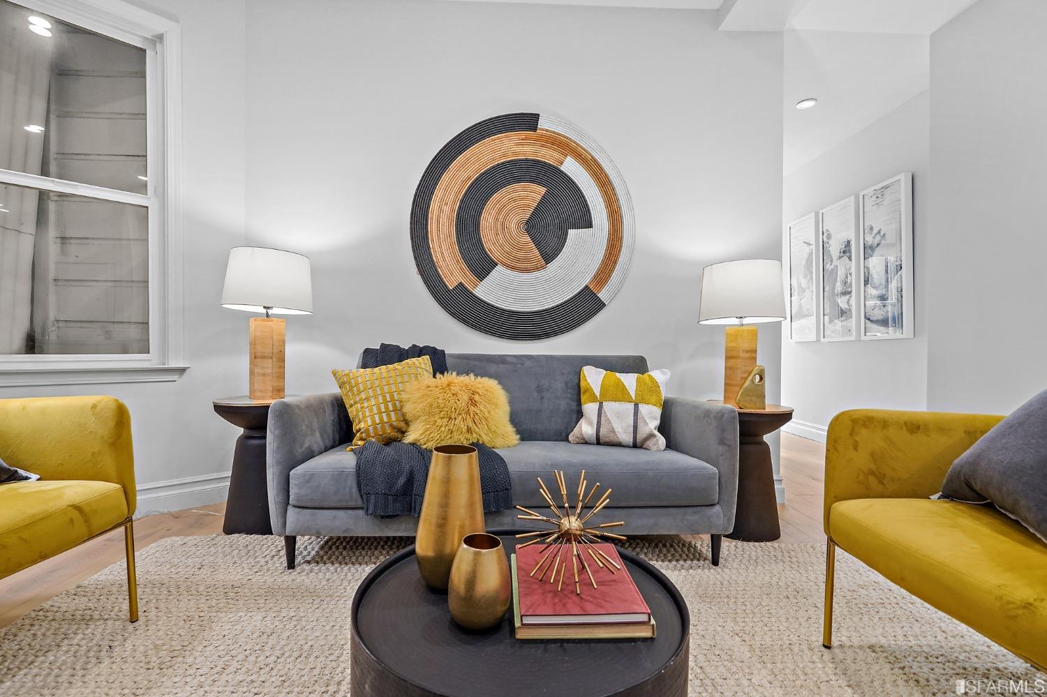 359 Vallejo Street Unit: 2