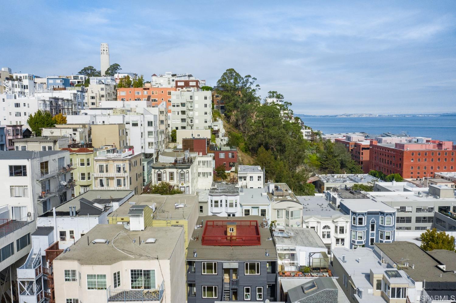 359 Vallejo Street Unit: 2