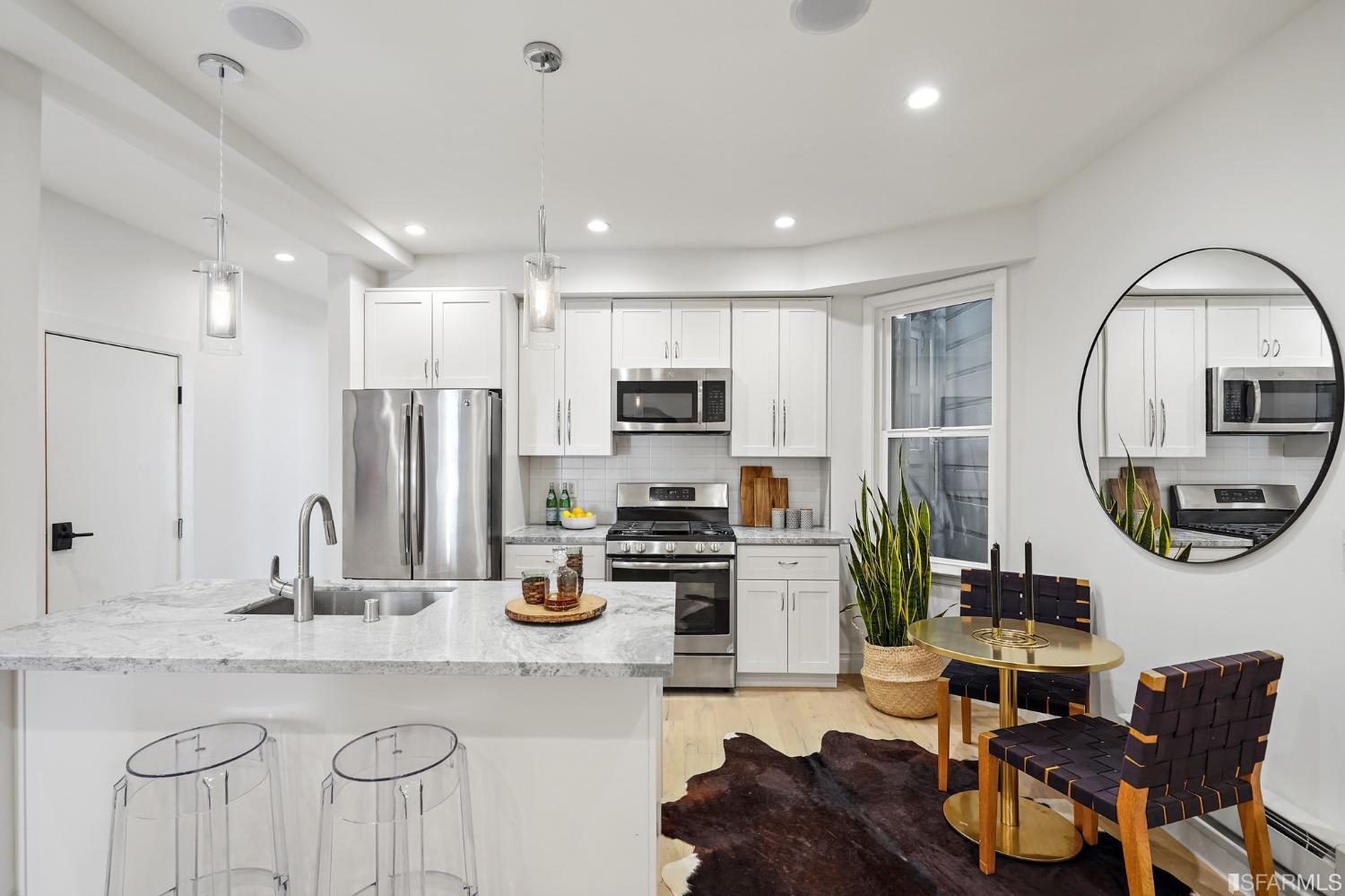 359 Vallejo Street Unit: 2