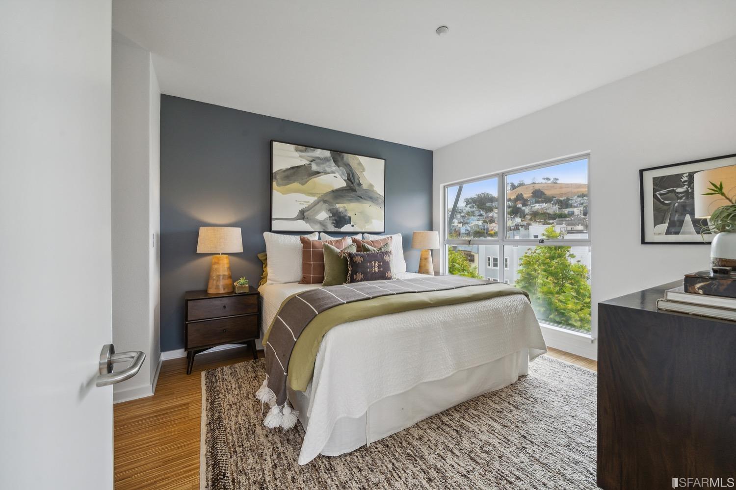 555 Bartlett Street Unit: 404