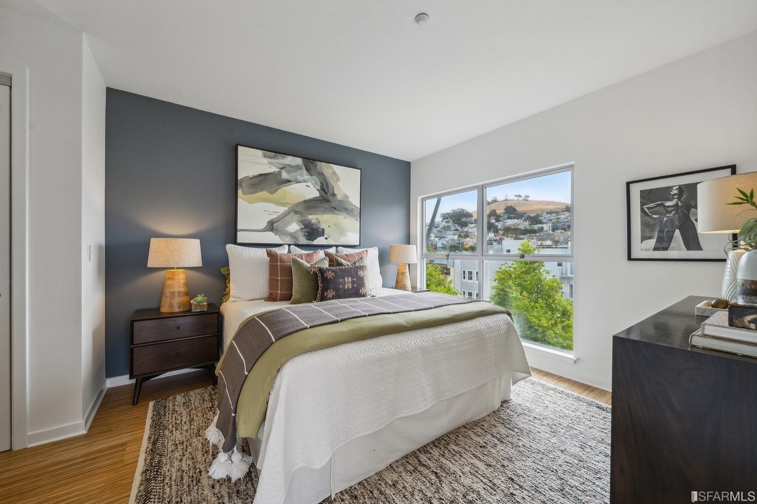 555 Bartlett Street Unit: 404