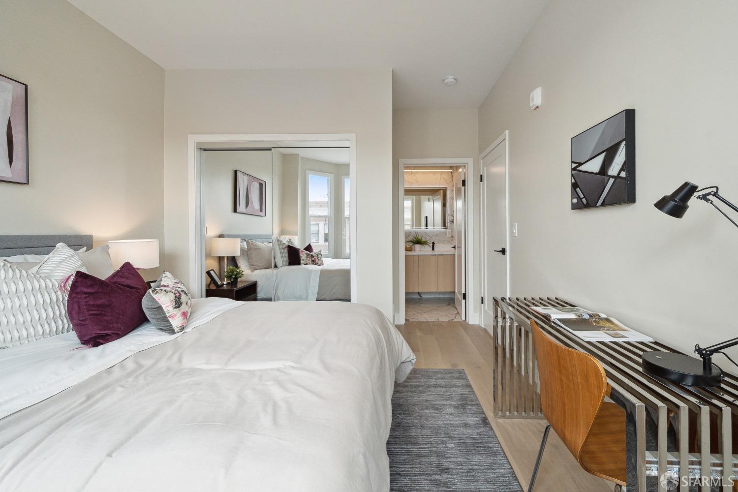 1492 Larkin Street Unit: 7