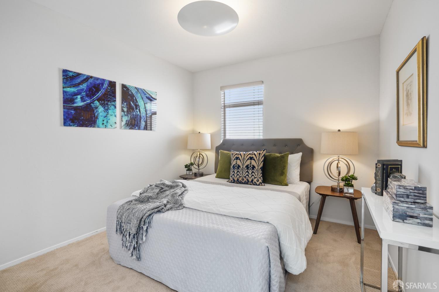 32 Flint Street Unit: 4