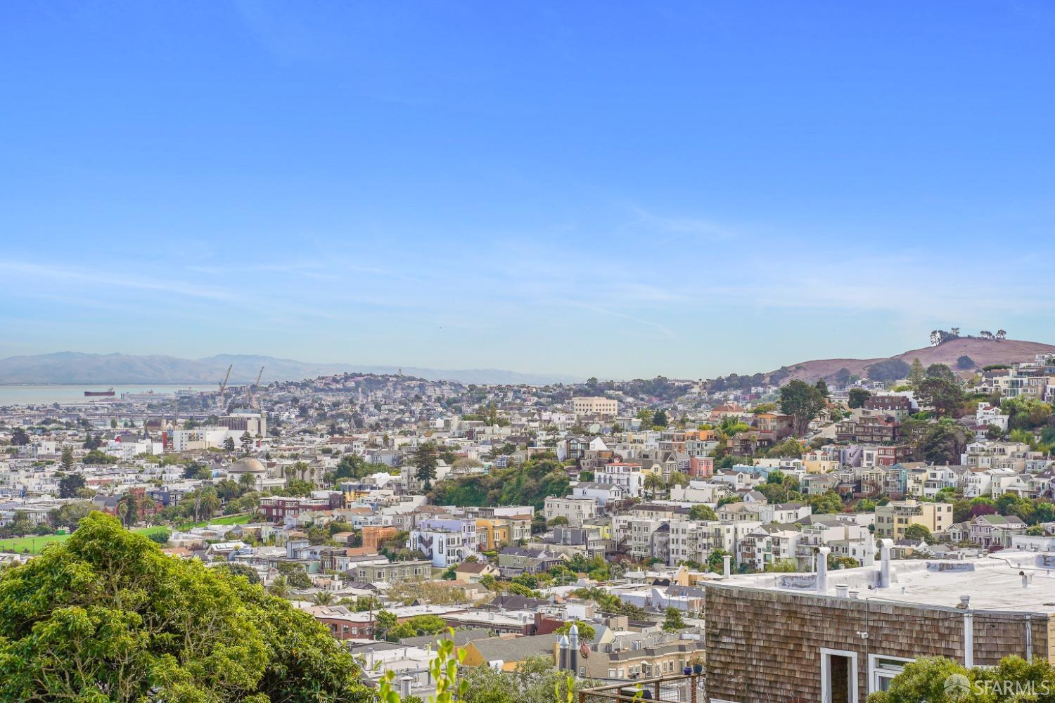 32 Flint Street Unit: 4