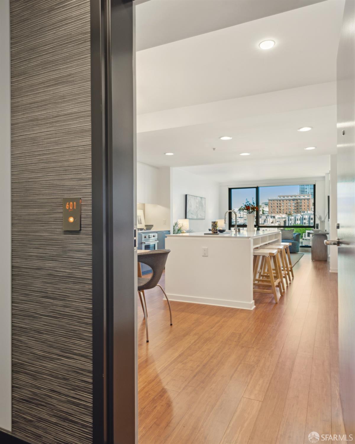 1788 Clay Street # 601