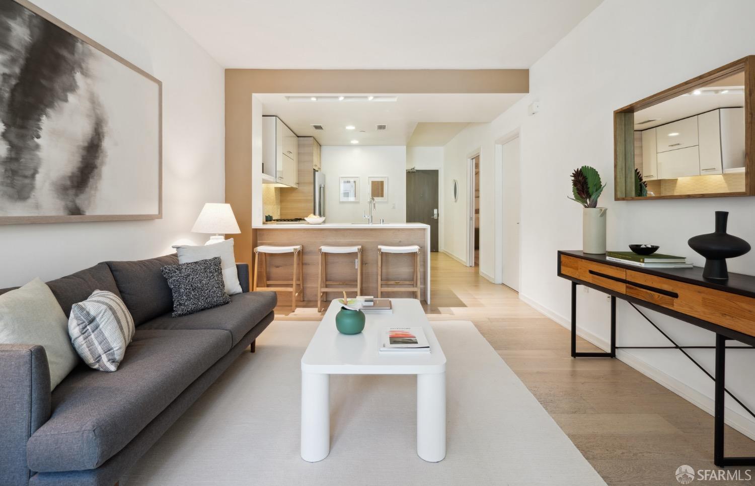 451 Donahue Street # 203