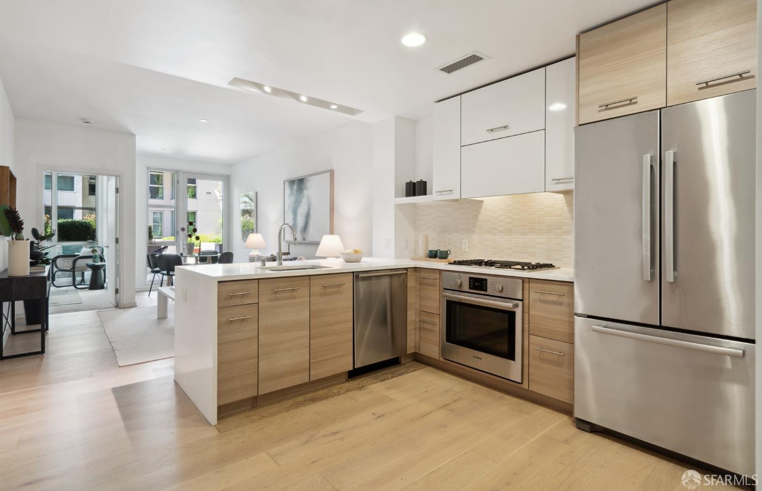 451 Donahue Street # 203