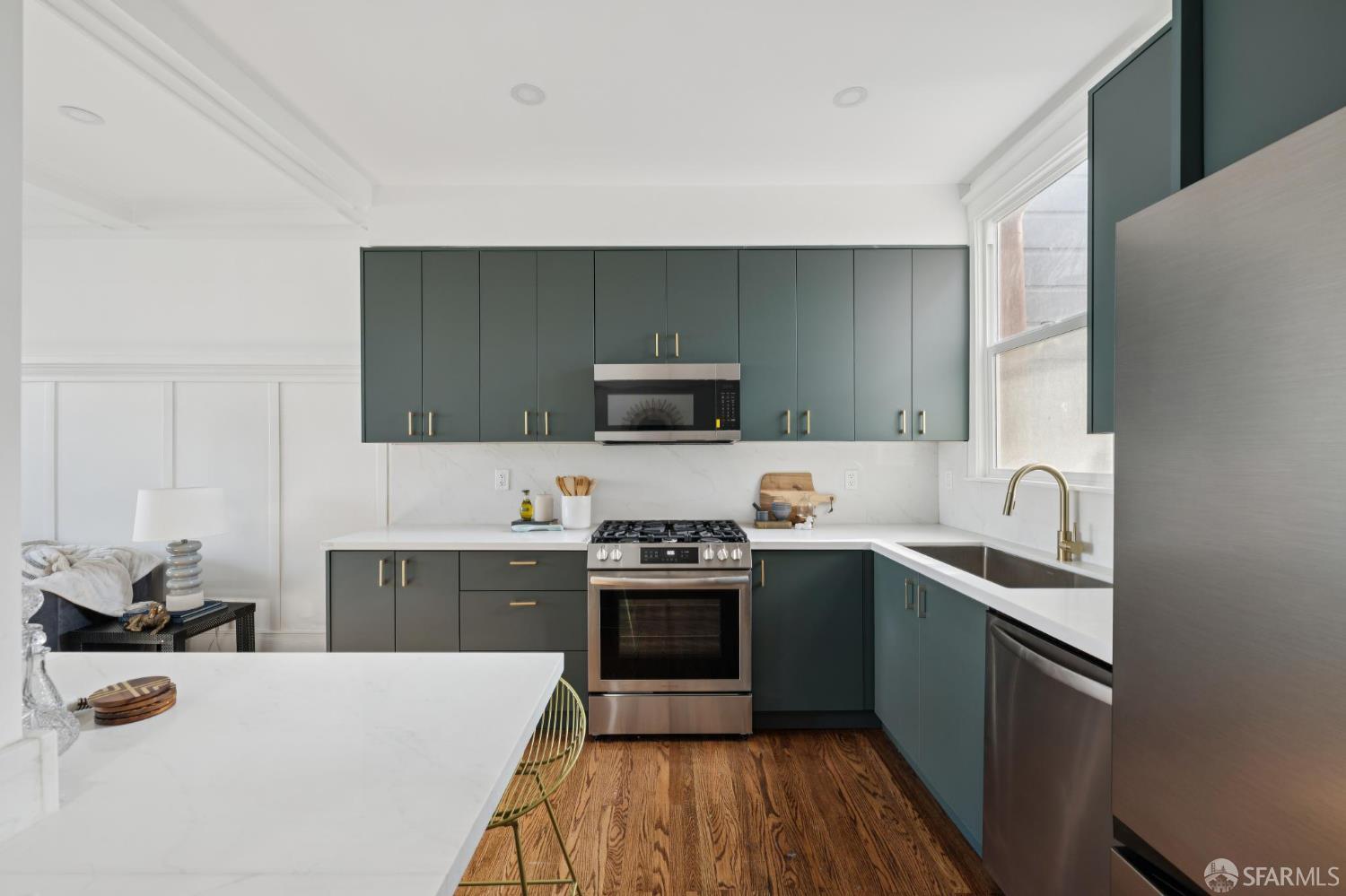 1449 Hyde Street # 3