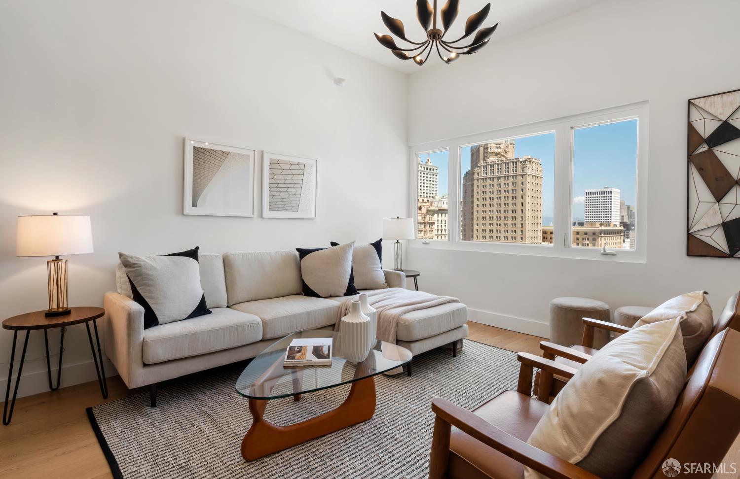 1001 Pine Street # 1402