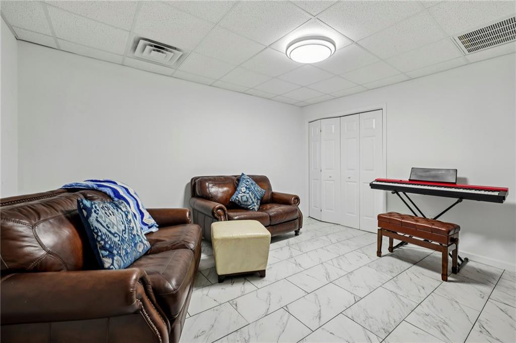 5436 Trentham Drive