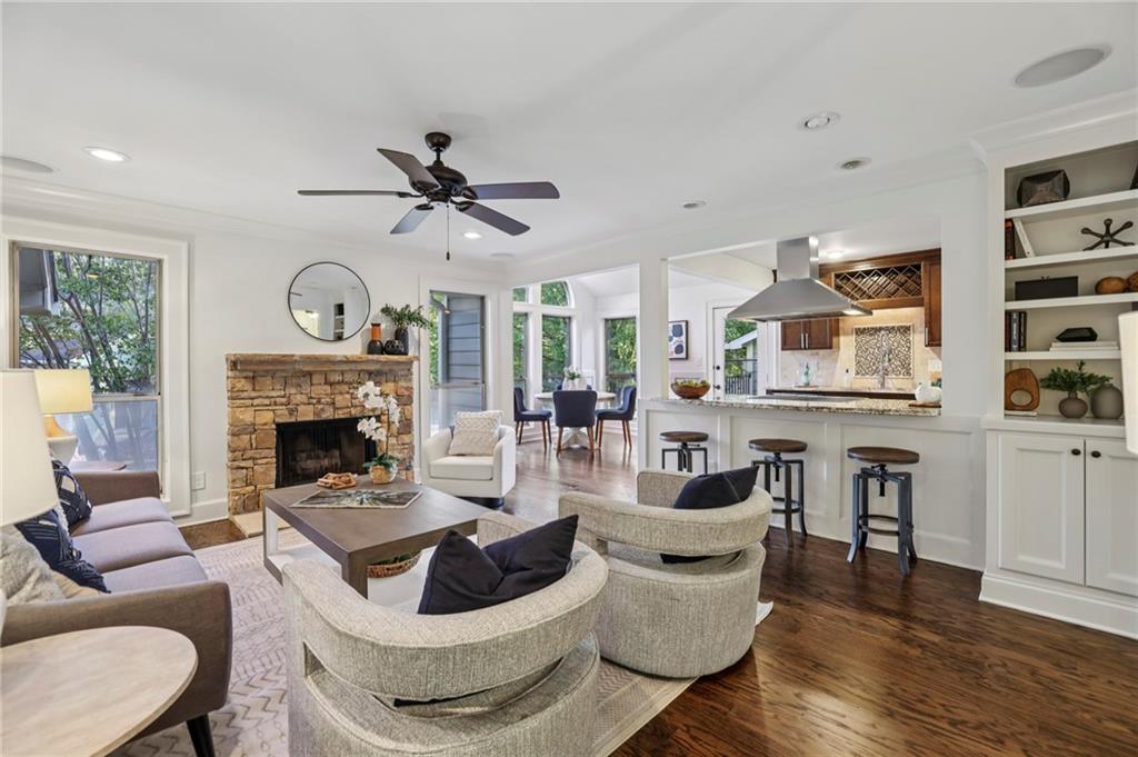 2005 Canyon Point Circle