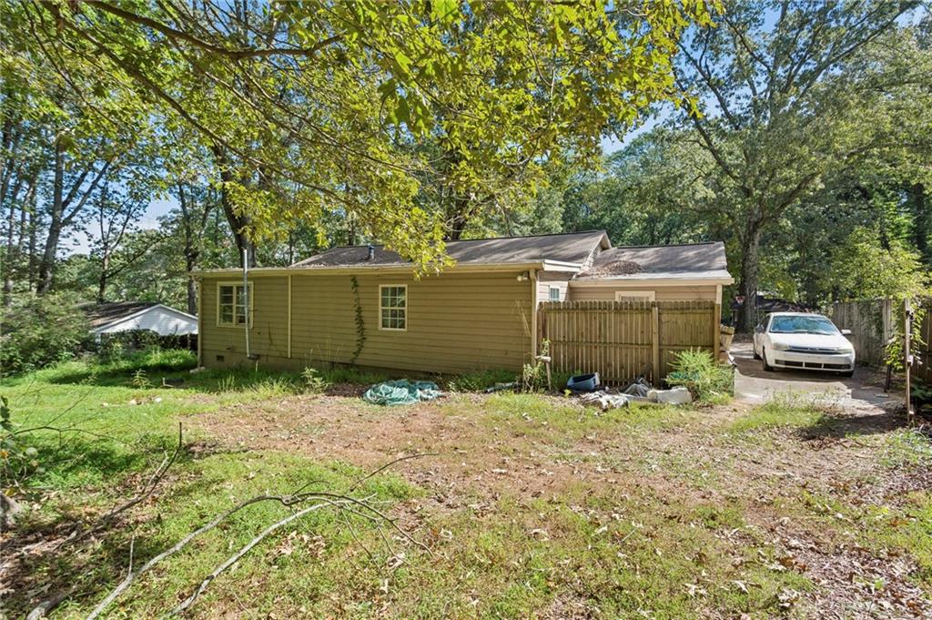 5800 Crabapple Drive SW