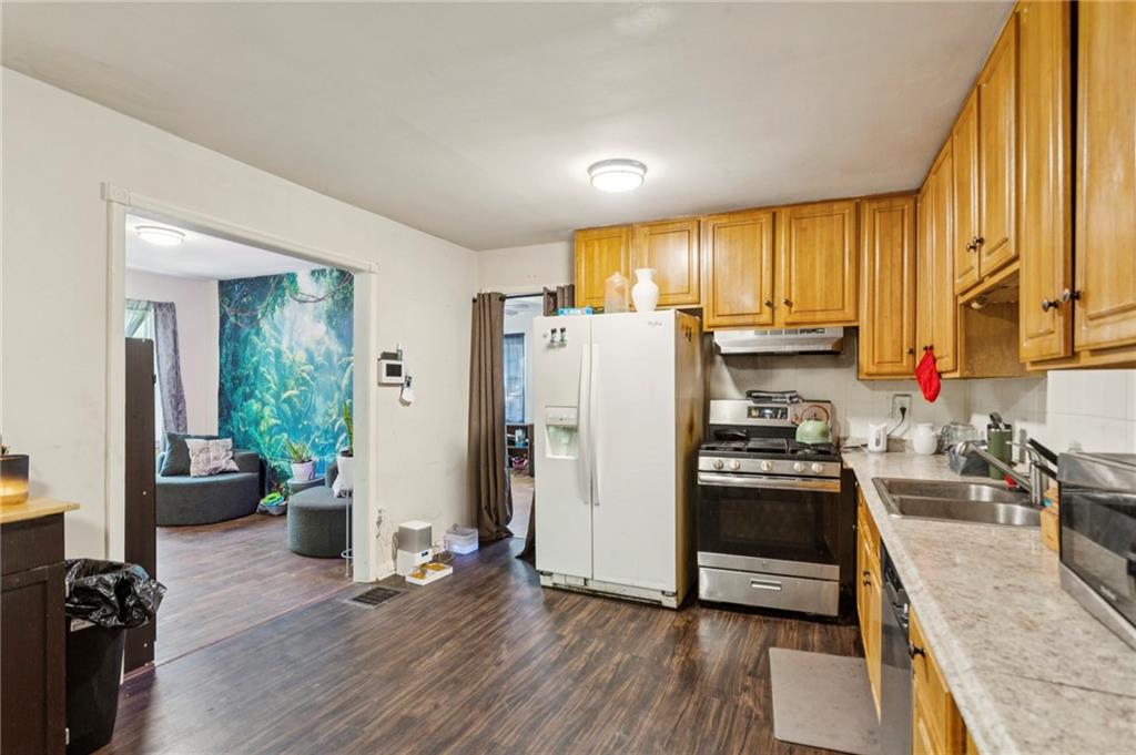 5800 Crabapple Drive SW