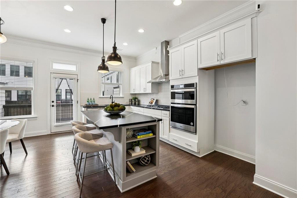 2328 Medlock Lane