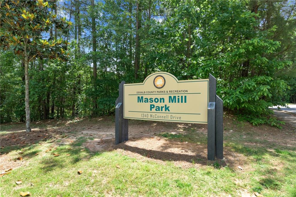 2328 Medlock Lane