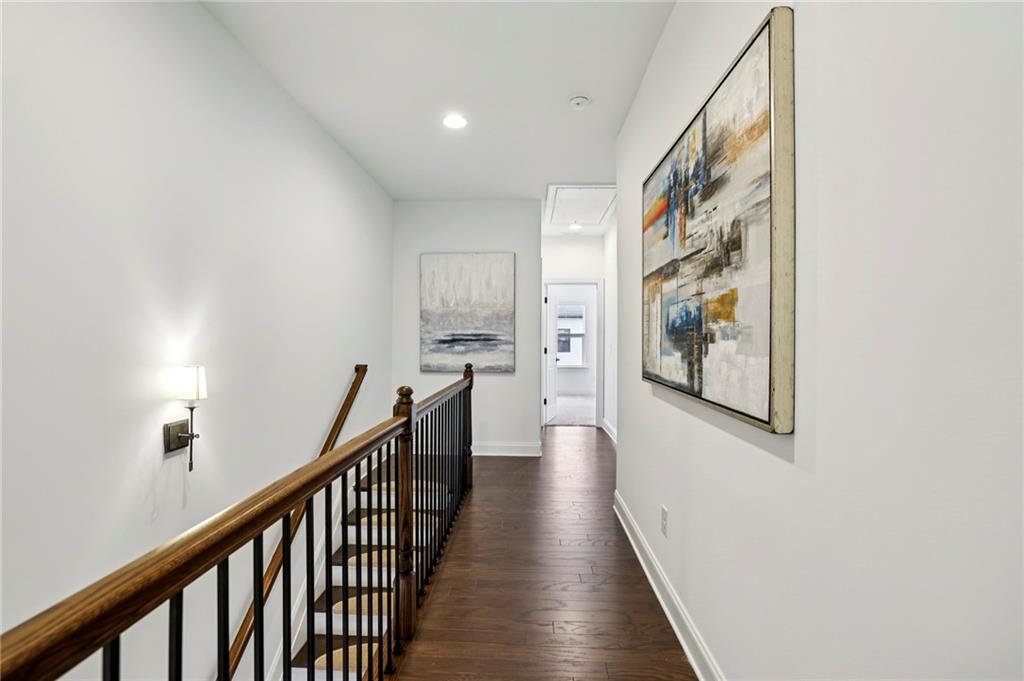 2328 Medlock Lane