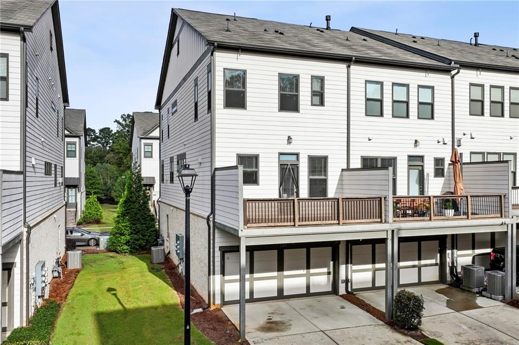 2328 Medlock Lane