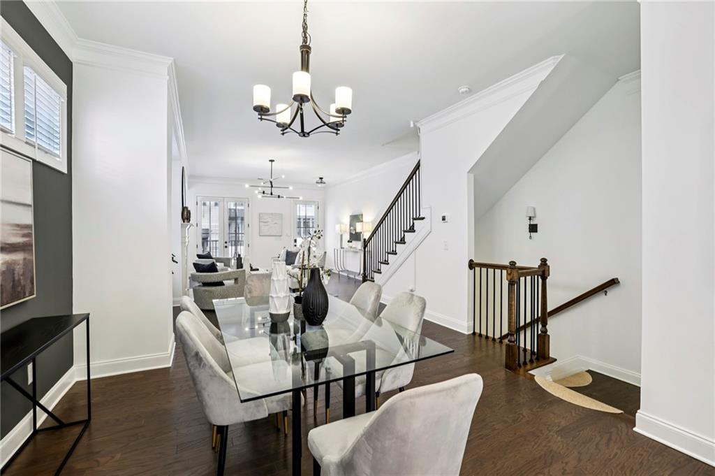 2328 Medlock Lane