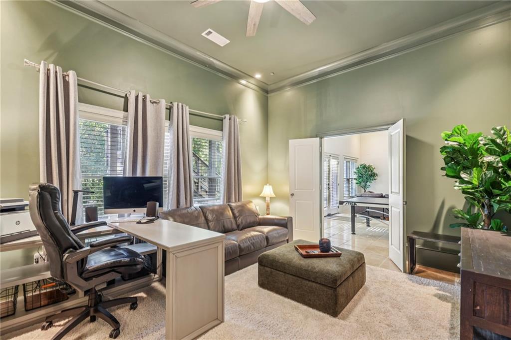 3856 Stratford Park Drive NE