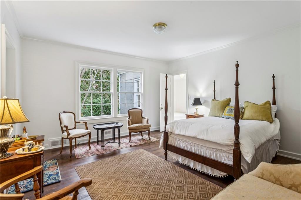 151 Peachtree Battle Avenue NW