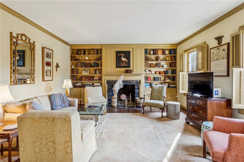 151 Peachtree Battle Avenue NW