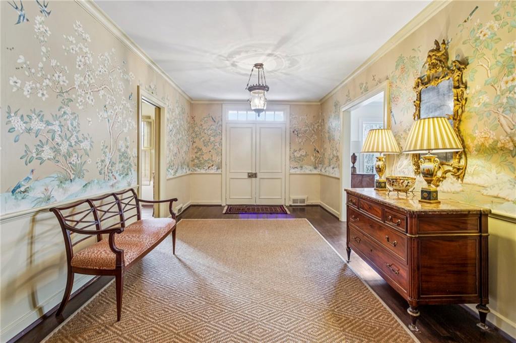 151 Peachtree Battle Avenue NW