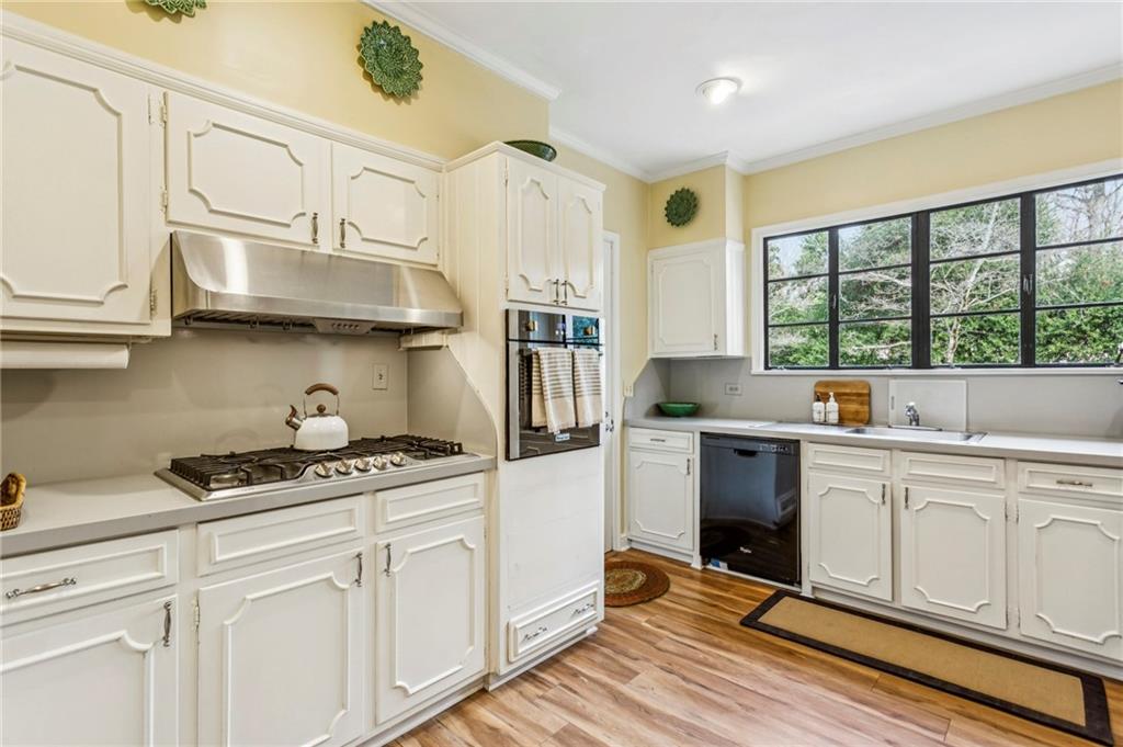 151 Peachtree Battle Avenue NW