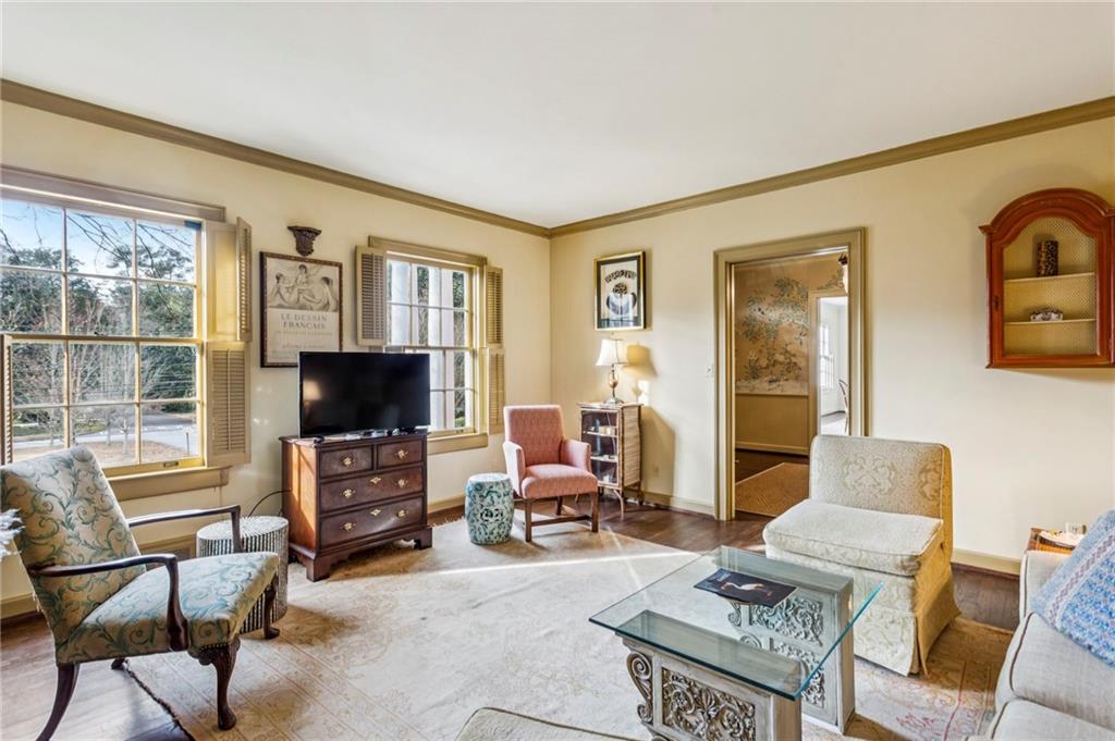 151 Peachtree Battle Avenue NW