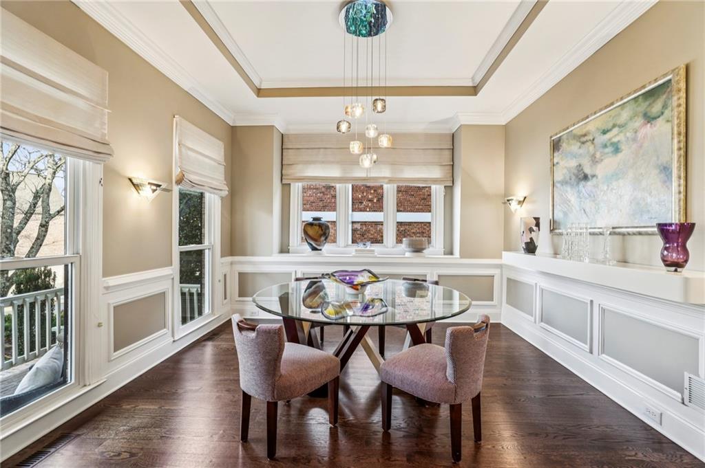 3519 Highgrove Way NE