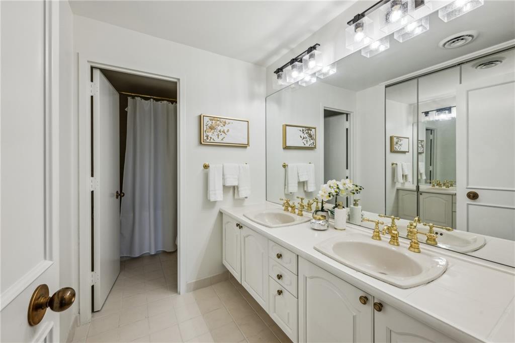 2660 Peachtree Road NW Unit 23A